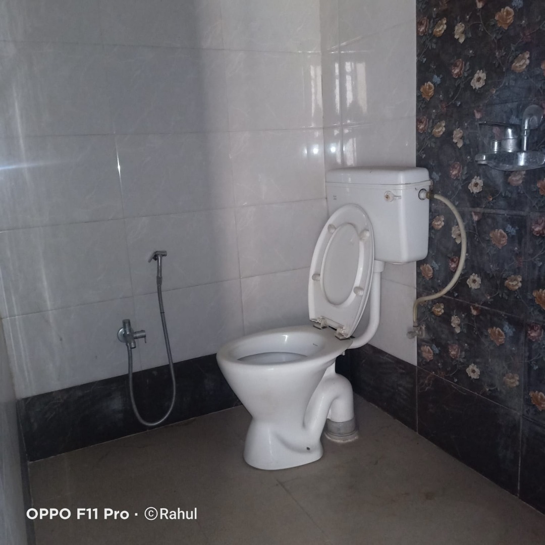 Semi Furnished 3bhk in Chandmari, Guwahati, Assam, India for Rent